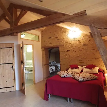 A La Haute Bouillere Bed & Breakfast