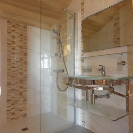 Bed & Breakfast A La Haute Bouillere 3*